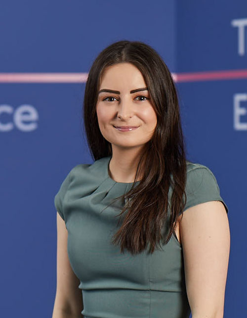 Amy McLoughlin